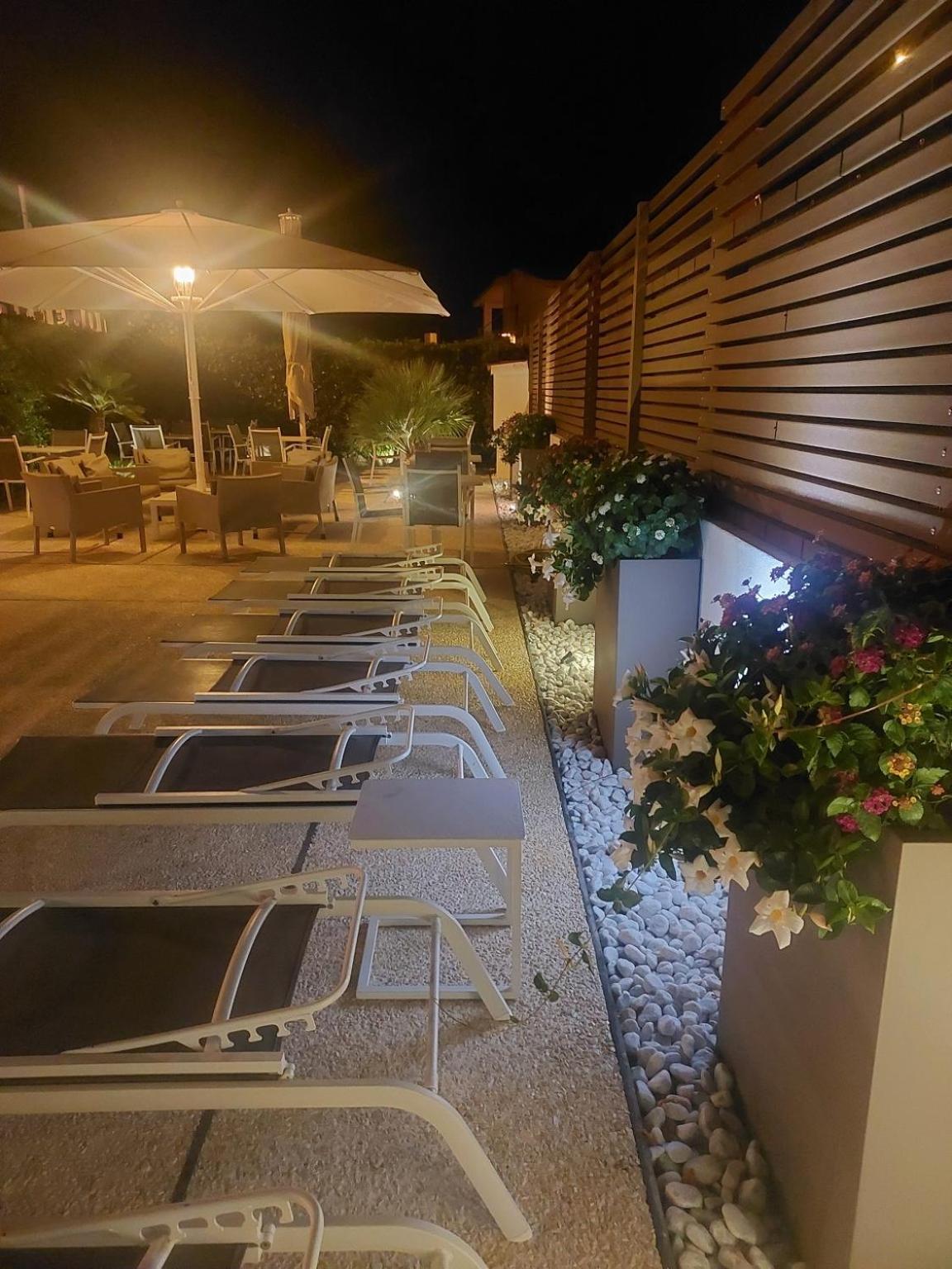 Hotel Nettuno Cala Gonone Exterior photo